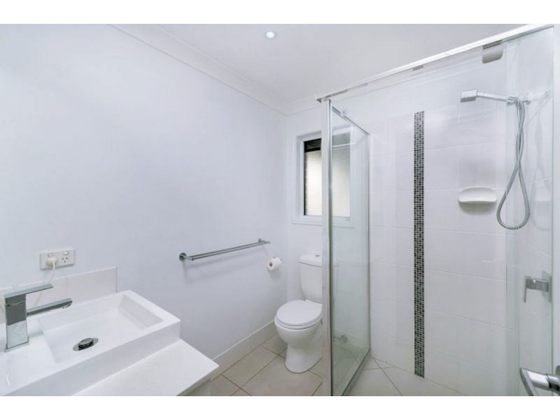 10 Claudette Street, Brighton QLD 4017