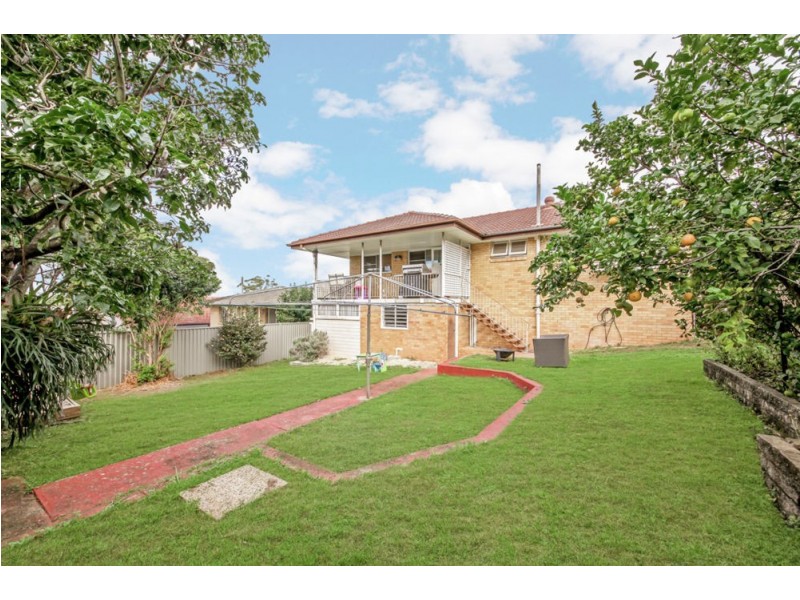 19 Benaroon St, Bracken Ridge QLD 4017