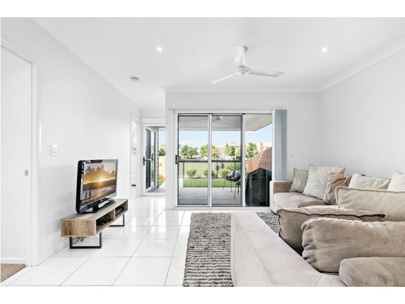 12 Kurringgai Park Way, Fitzgibbon QLD 4018