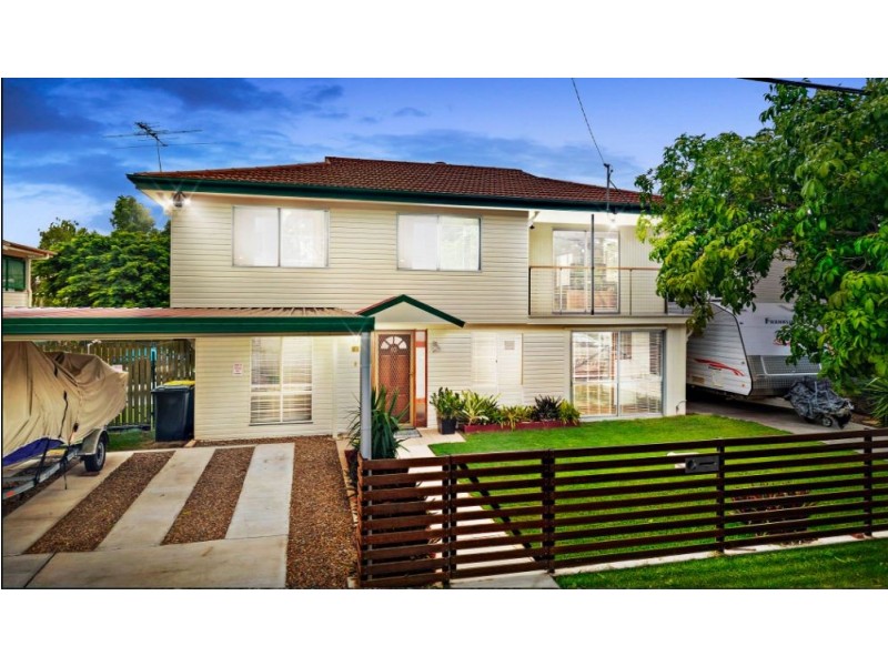 63 Craig Street, Brighton QLD 4017