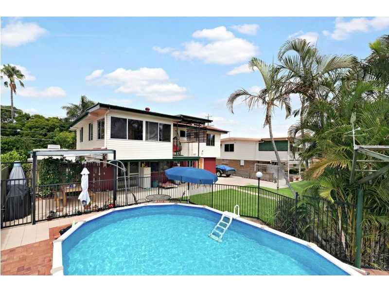 63 Craig Street, Brighton QLD 4017