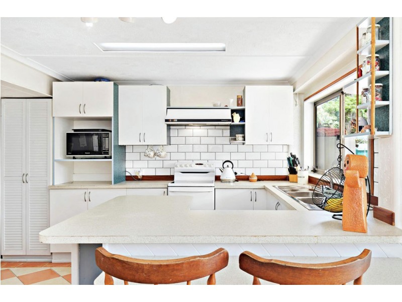 63 Craig Street, Brighton QLD 4017