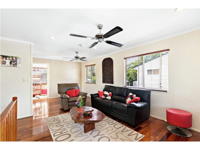 63 Craig Street, Brighton QLD 4017