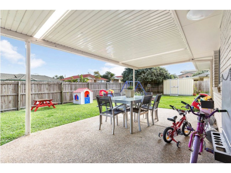 2 Carl Place, Bracken Ridge QLD 4017
