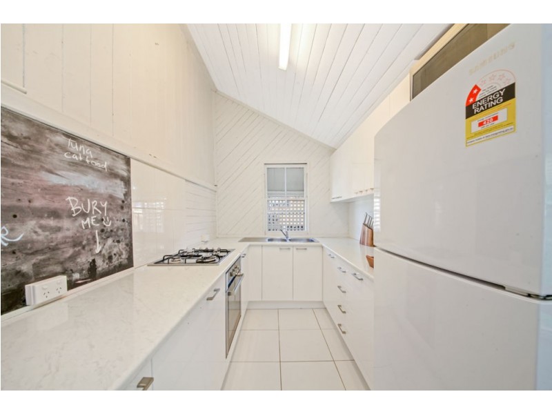 11 Julia St, Wavell Heights QLD 4012