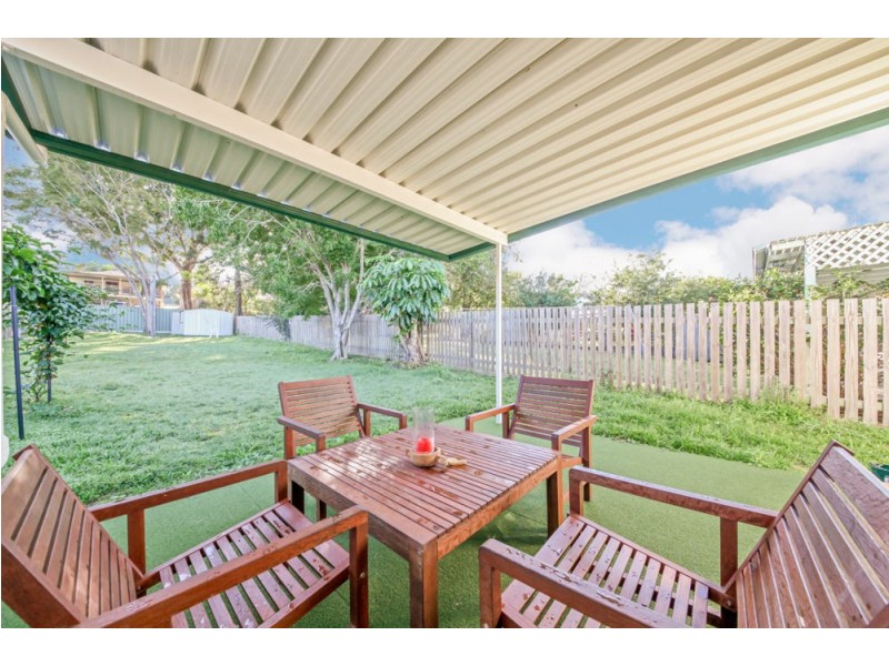 11 Julia St, Wavell Heights QLD 4012