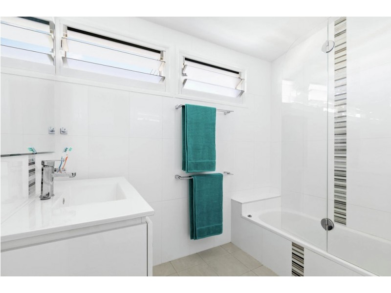 17 Ridgmont Street, Zillmere QLD 4034