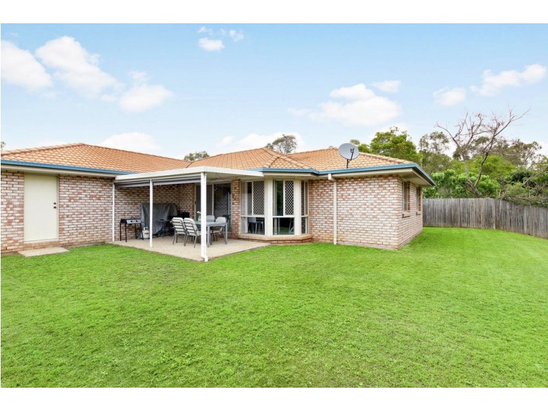 7 Elizabeth Place, Brighton QLD 4017