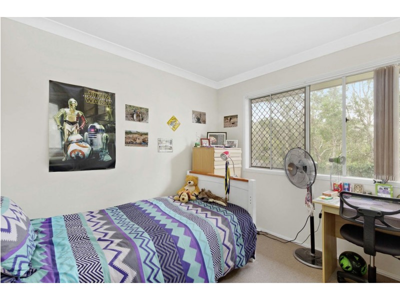 7 Elizabeth Place, Brighton QLD 4017