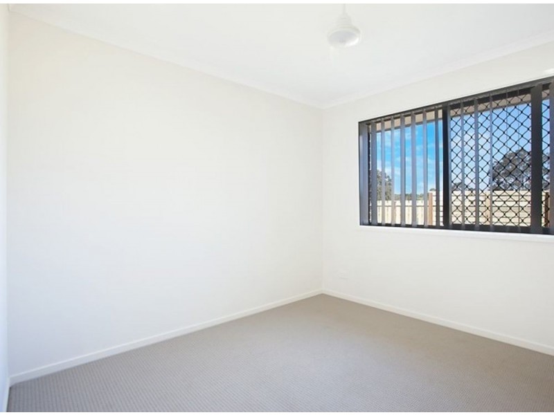1/25 Fern Parade, Griffin QLD 4503