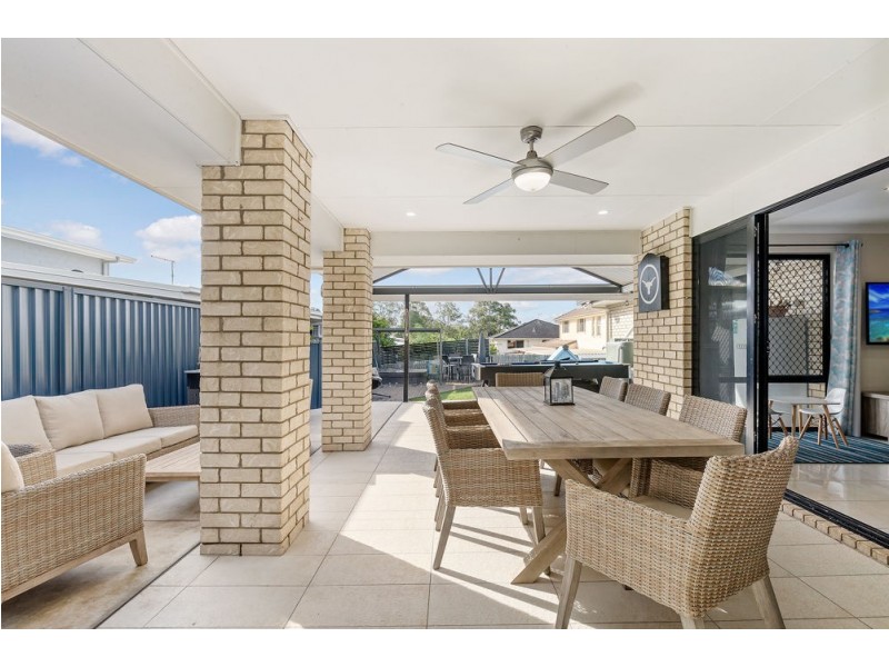 18 Oakwood Road, Warner QLD 4500
