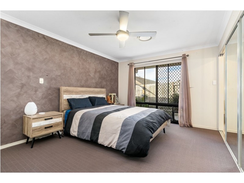 18 Oakwood Road, Warner QLD 4500
