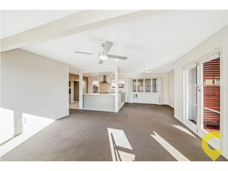 22 White Street, Everton Park QLD 4053