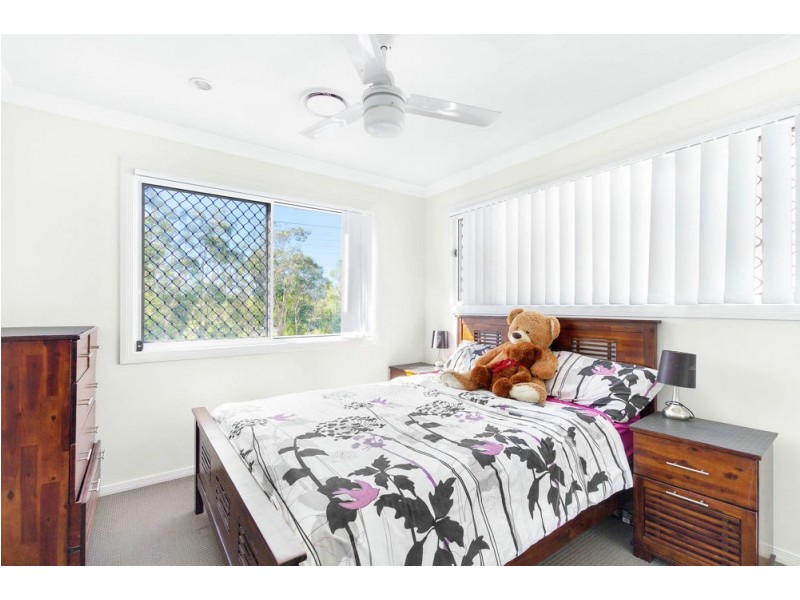 19 Tasman Boulevard, Fitzgibbon QLD 4018