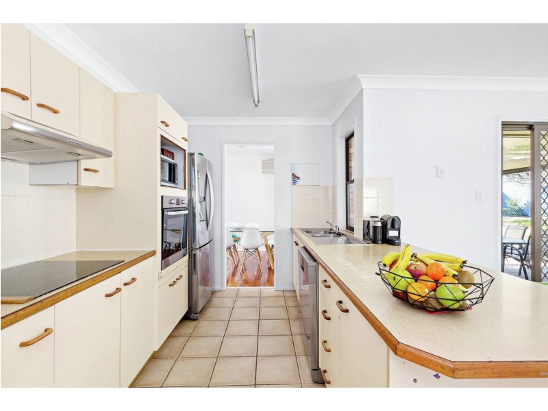 12 Rosa Crescent, Bracken Ridge QLD 4017