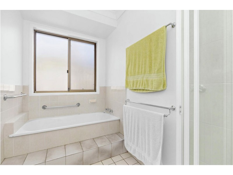 12 Rosa Crescent, Bracken Ridge QLD 4017