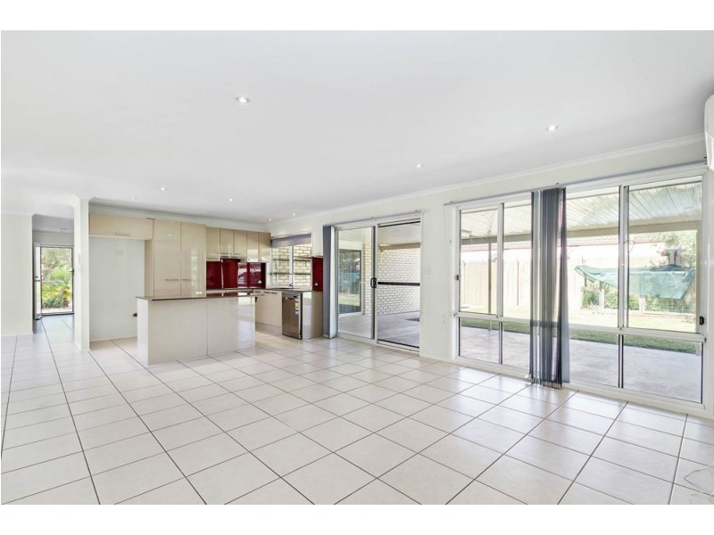 74 Kyeema Crescent, Bald Hills QLD 4036