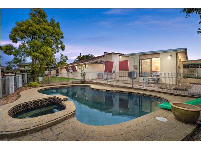 4 Lacaroo Street, Bracken Ridge QLD 4017