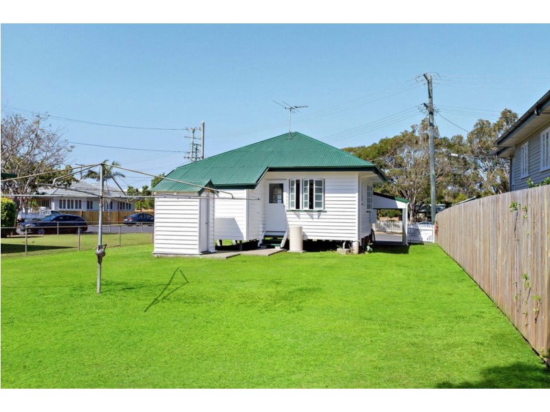 3 Blackwood Road, Deagon QLD 4017