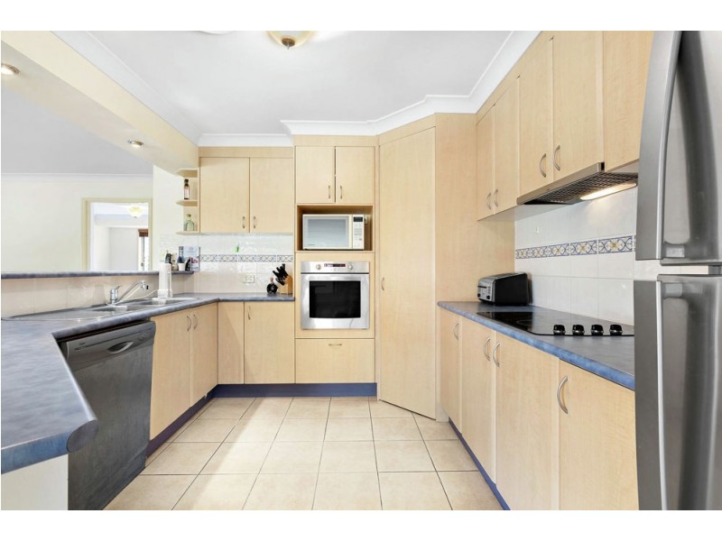 8 Kalamoun Court, Dakabin QLD 4503