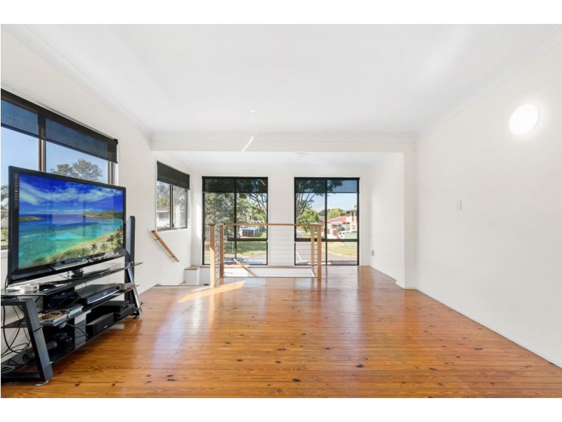 24 Seaton Street, Bald Hills QLD 4036