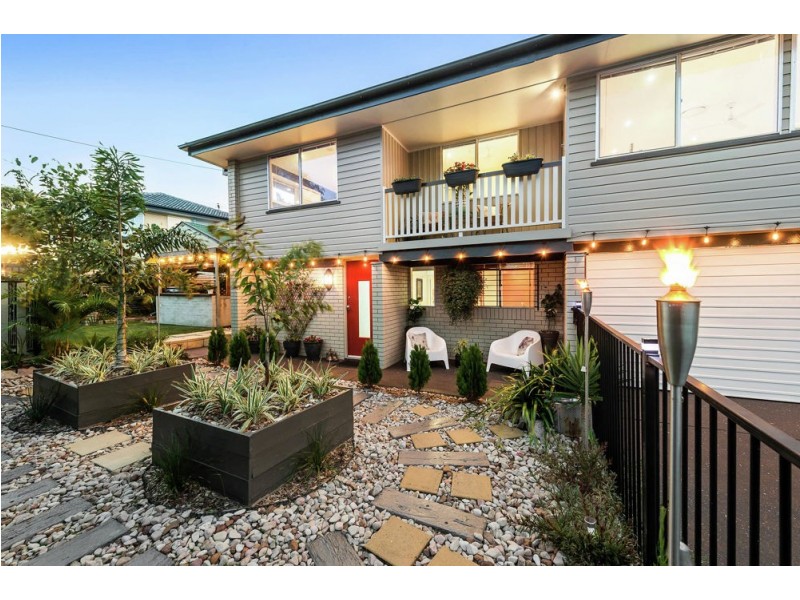 11 Tanderra Street, Bracken Ridge QLD 4017