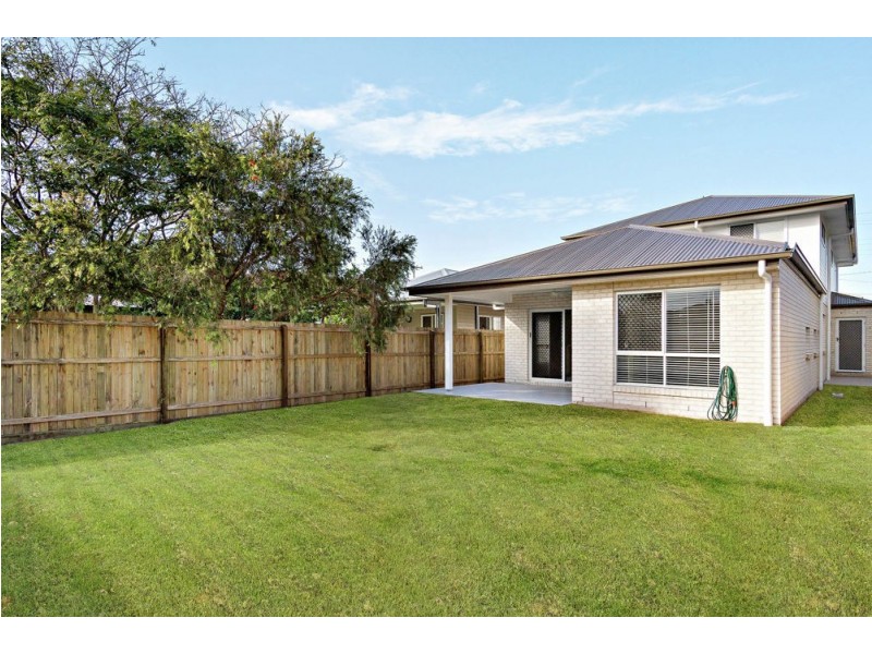 10 Edith Street, Deagon QLD 4017