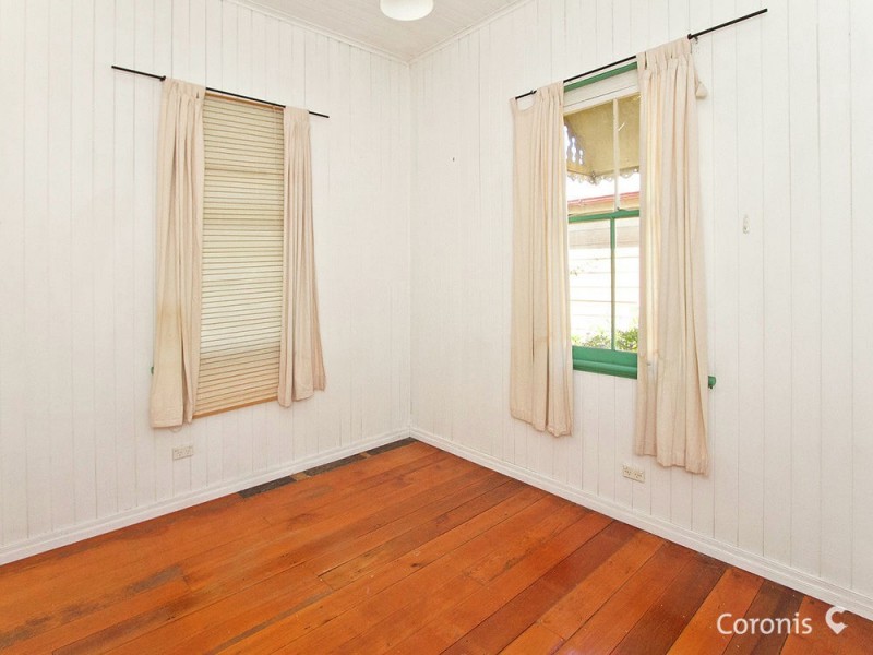 19 Blackmore Street, Windsor QLD 4030