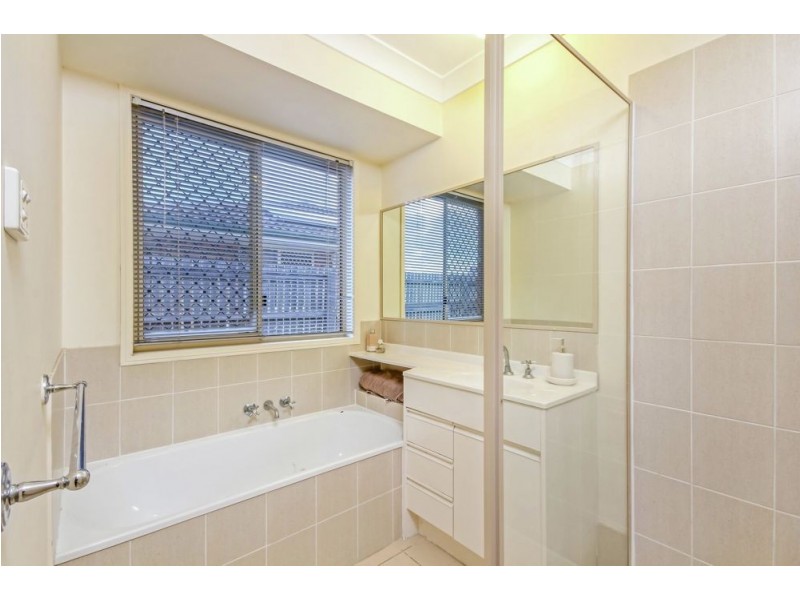 17 Allira Crescent, Carseldine QLD 4034