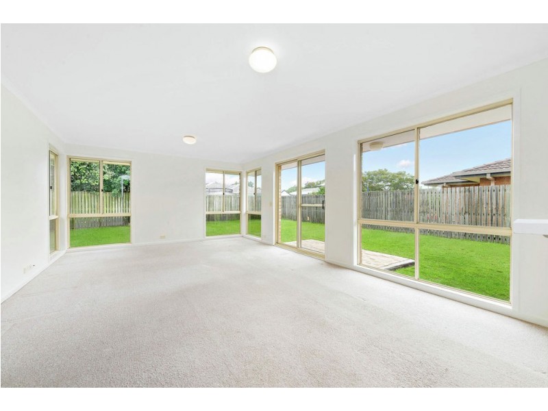 20 Hibiscus Circuit, Fitzgibbon QLD 4018