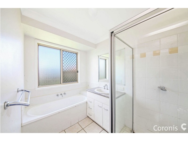 17 Oaktree Place, Bracken Ridge QLD 4017