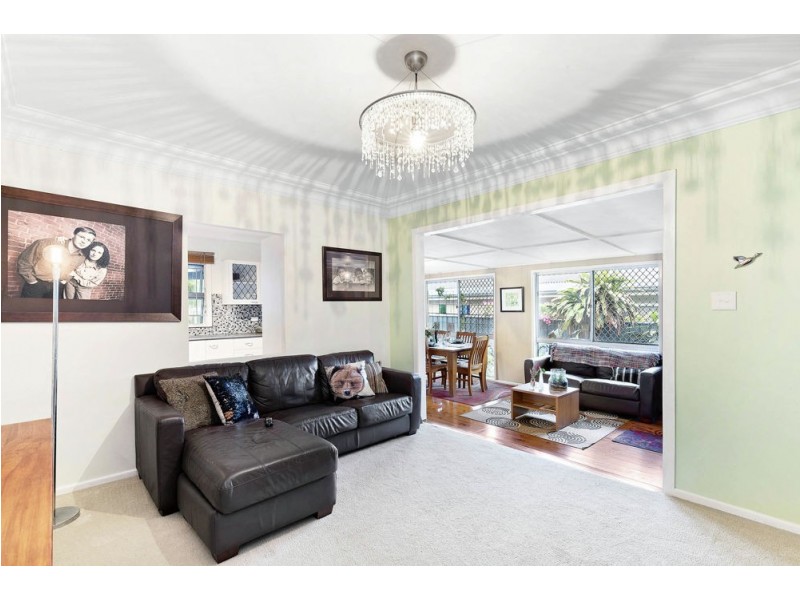 51 Douglas Street, Brighton QLD 4017