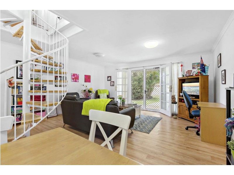 25 Meymot Street, Banyo QLD 4014