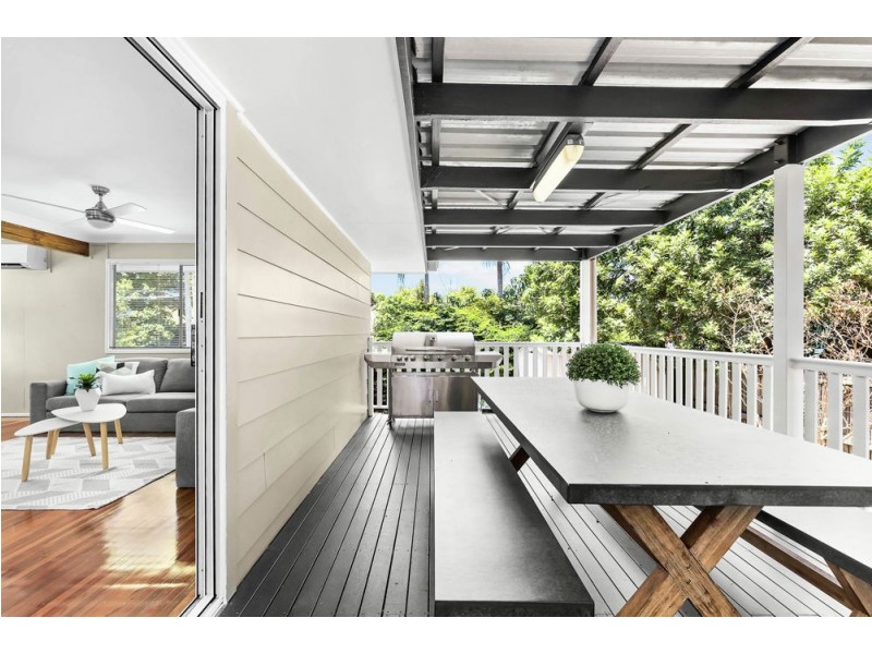 2 Cater Street, Bracken Ridge QLD 4017