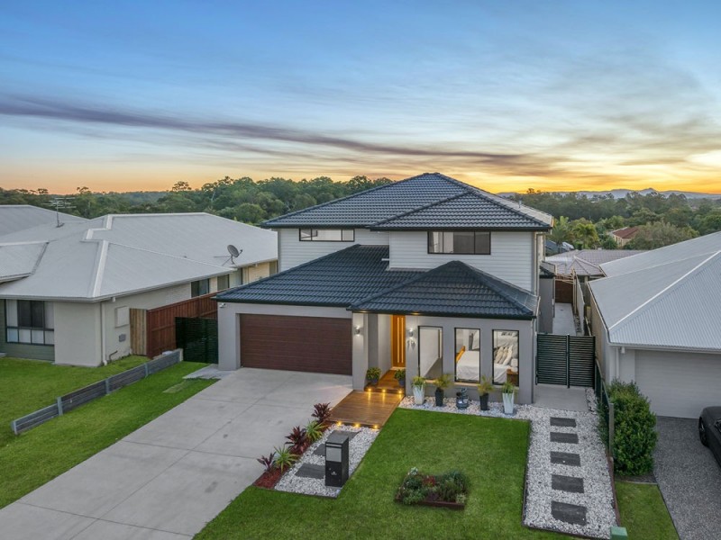 Bridgeman Downs QLD 4035