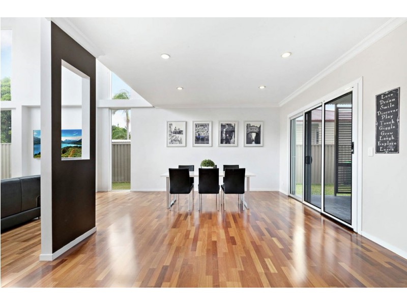 21 Twenty-Second Avenue, Brighton QLD 4017