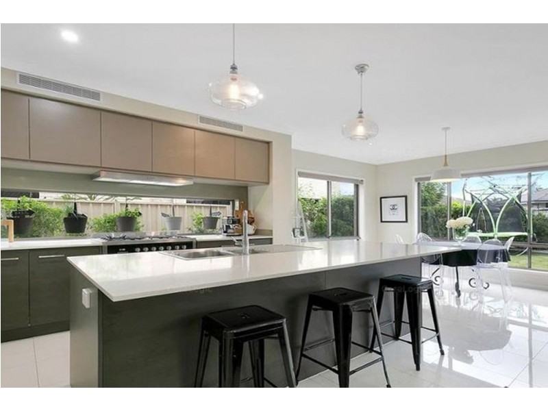 11 Poznik Close, Bracken Ridge QLD 4017