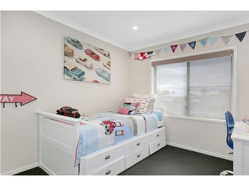 11 Poznik Close, Bracken Ridge QLD 4017
