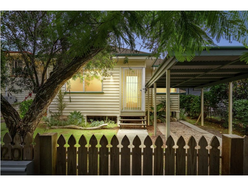 20 Seaview Street, Brighton QLD 4017