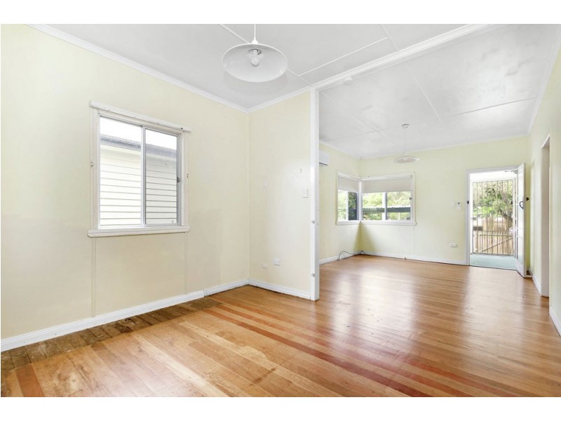 20 Seaview Street, Brighton QLD 4017