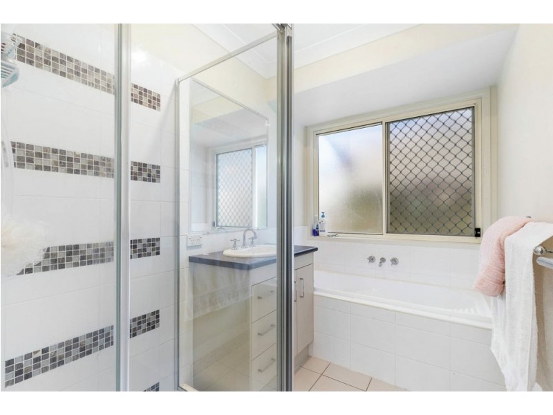 8 Trenton Court, Bracken Ridge QLD 4017