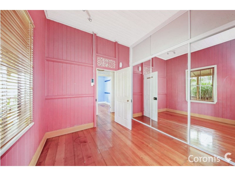 85 Smith St, Deagon QLD 4017