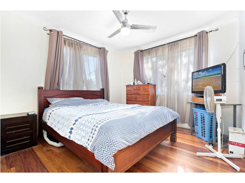 64 Holmes Street, Brighton QLD 4017