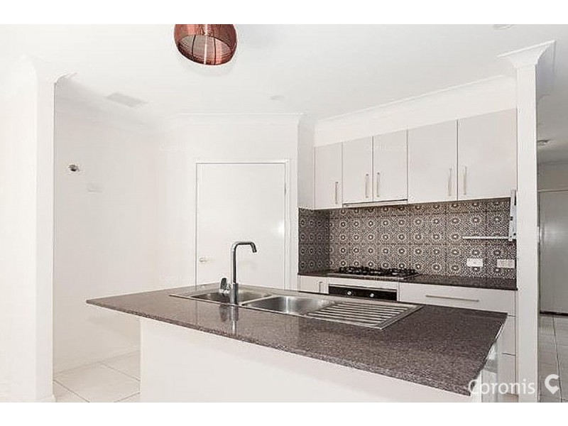65 Macquarie Circuit, Fitzgibbon QLD 4018