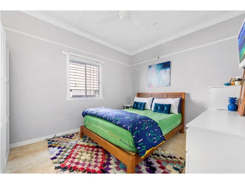 44 Lower Brighton Terrace, Sandgate QLD 4017