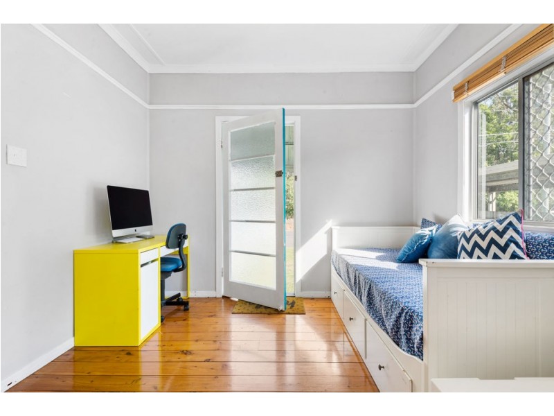 44 Lower Brighton Terrace, Sandgate QLD 4017