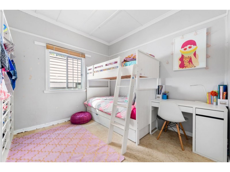 44 Lower Brighton Terrace, Sandgate QLD 4017