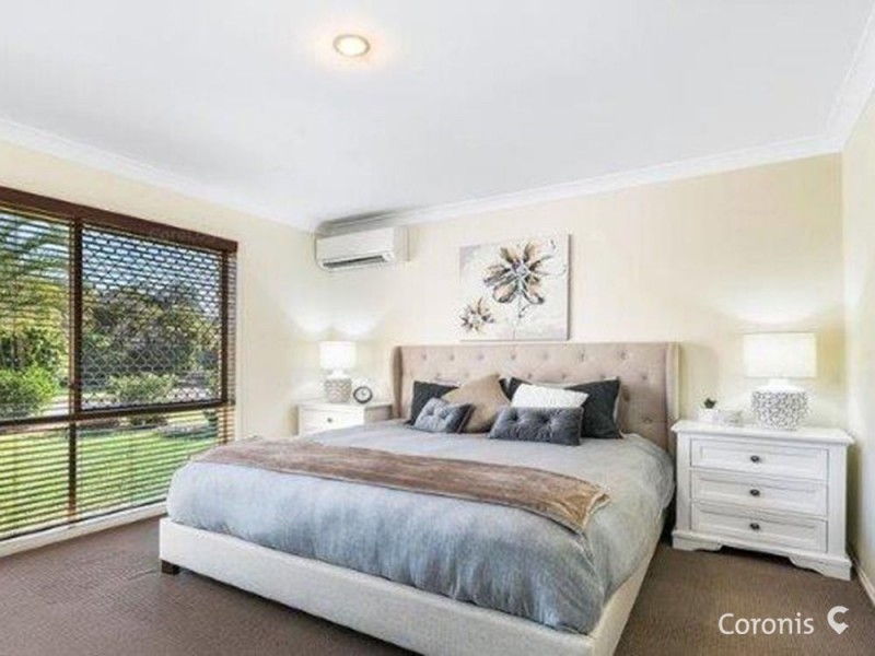 4 Elizabeth Place, Brighton QLD 4017