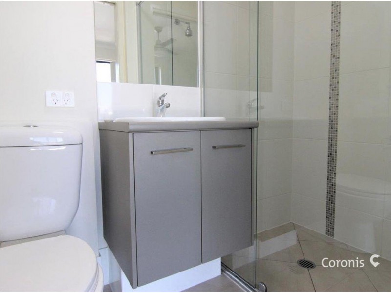 128 Carselgrove Avenue, Fitzgibbon QLD 4018