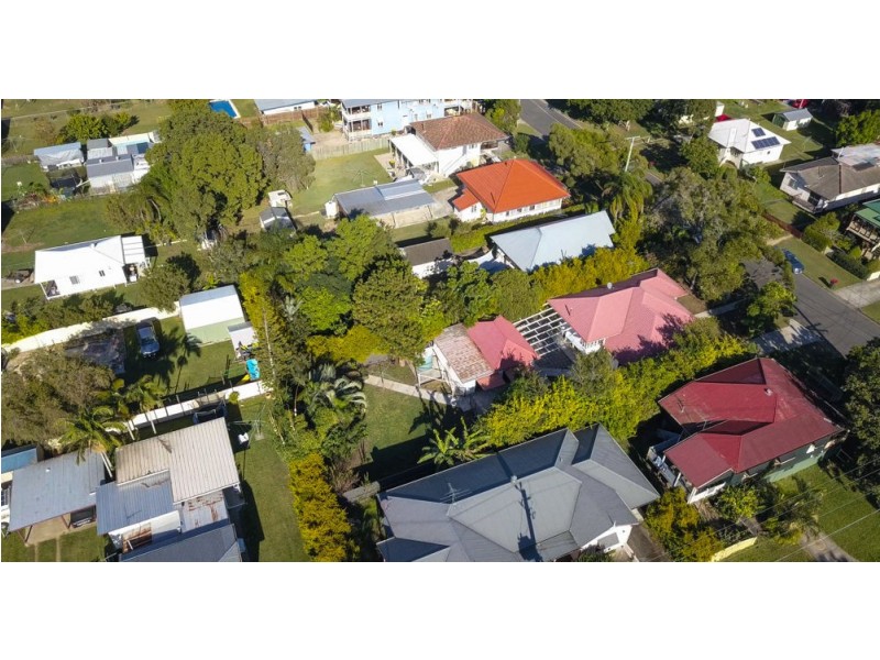 26 Finnie Road, Deagon QLD 4017